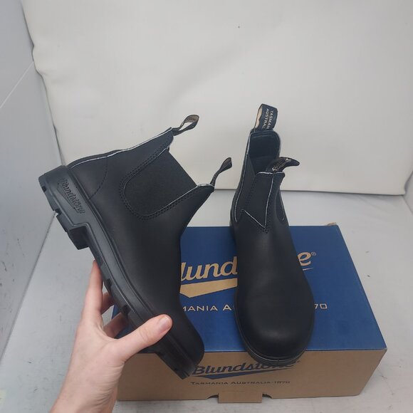 Blundstone WOMENS Black Chelsea Boot - Picture 1 of 9